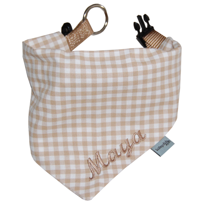 Hundehalstuch mit Namen in beige-kariert. Individuelles Hundegeschenk